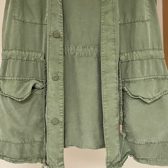 Mossimo Green Vest - Picture 2 of 5